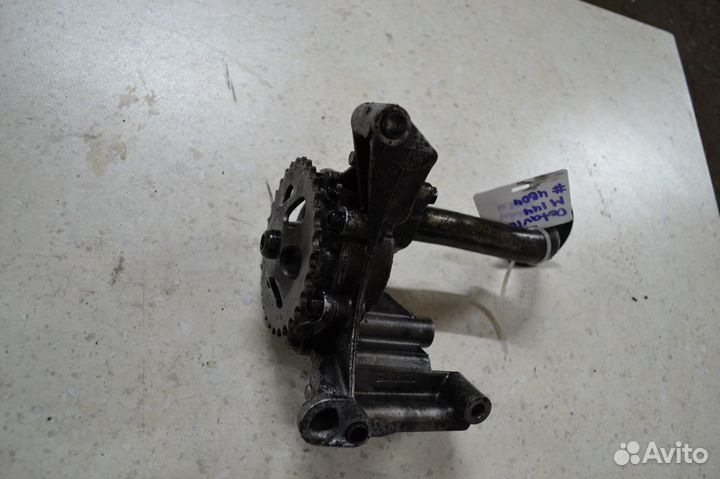 Масло насос Skoda Octavia A4 1U Tour