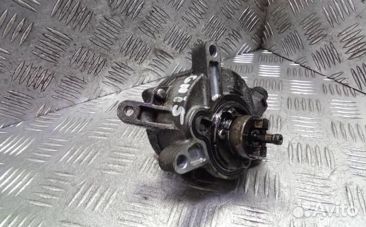 Насос вакуумный volvo S80 2 (GNI05KX01)