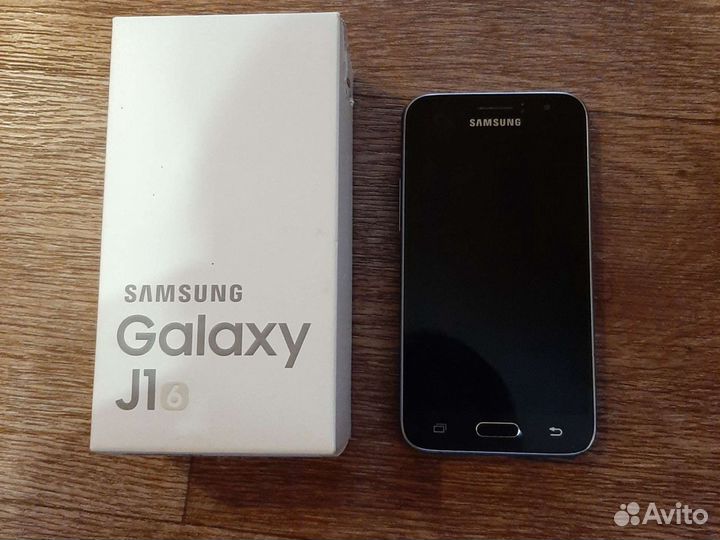 Телефон Samsung