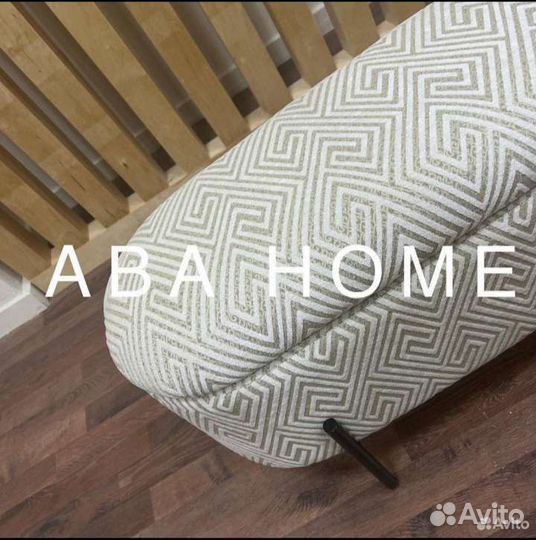 Банкетка Агата на металлических ножках в прихожую