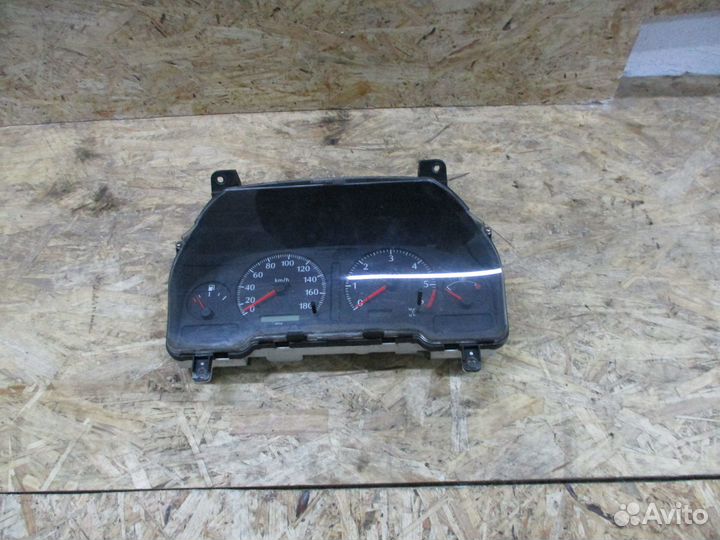 Щиток приборов Ниссан Патрол Y 61