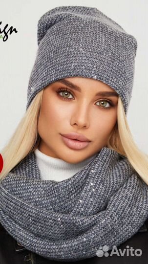 Женский комплект шапка и снуд