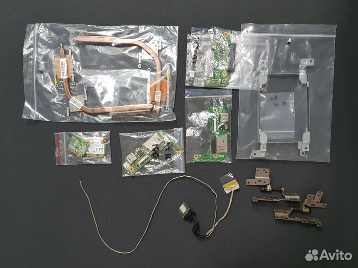 Ноутбук Asus X555L на запчасти + X555UF