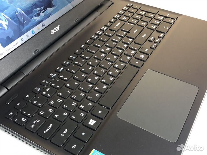 Ноутбук Acer 15/4ядра/4Гб/SSD