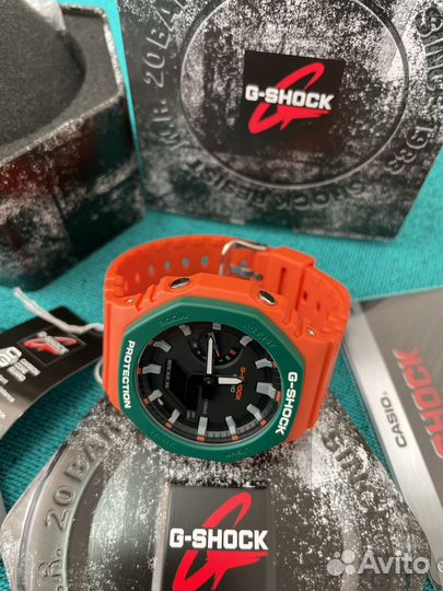 Наручные часы Casio G-shock GA-2110SC-4A