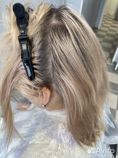 Стрижка и окрашивание волос/парикмахер