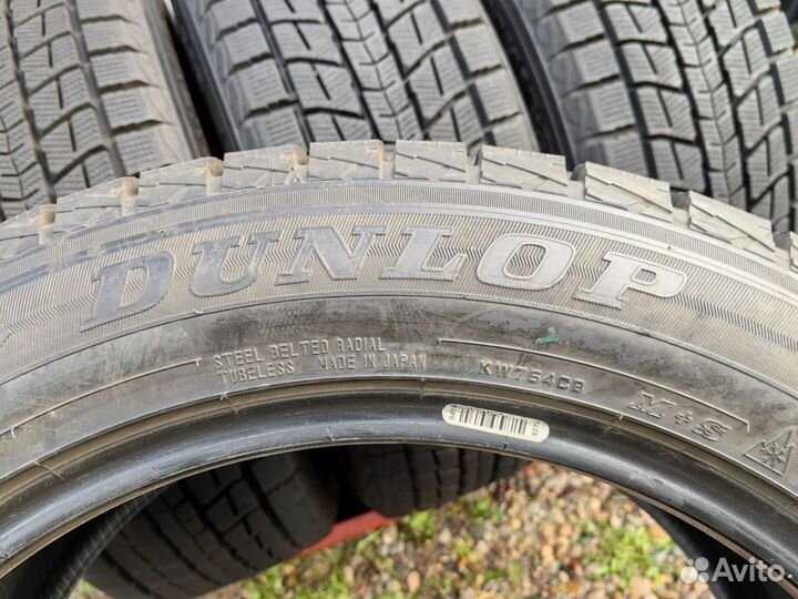 Dunlop Winter Maxx SJ8 235/55 R19