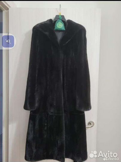Шуба мутоновая с капюшоном 44 46 предл цену