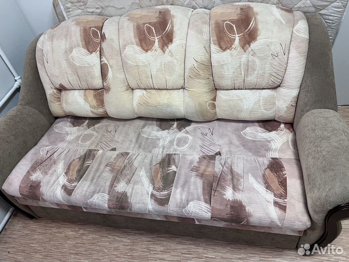 Продам диван