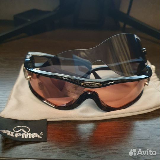 Спортивные очки Alpina