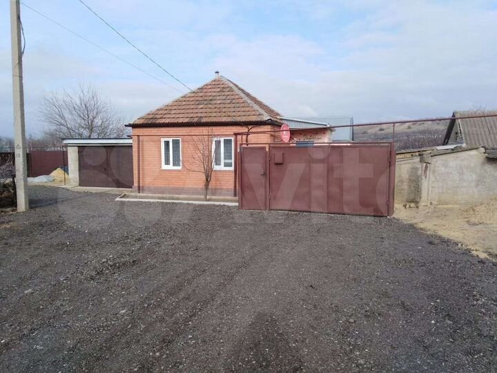 Дом 28,7 м² на участке 6,07 га