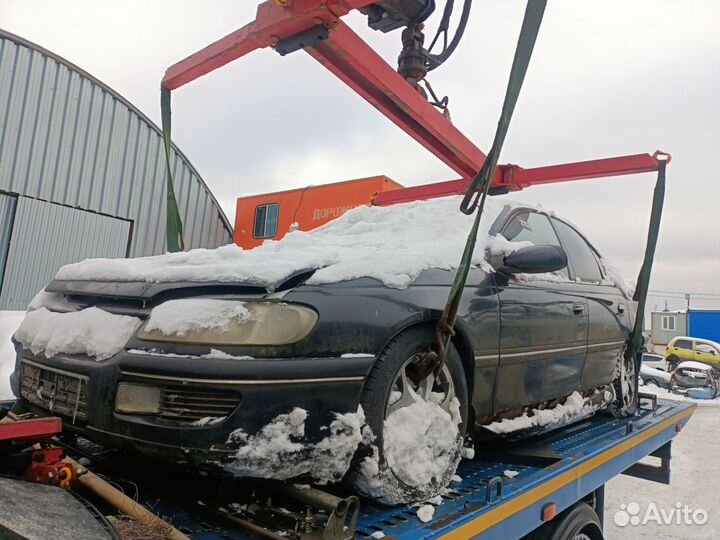 Бампер передний Opel Omega b