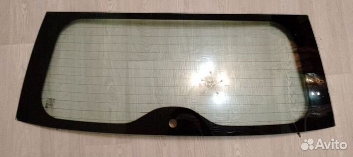 Стекло задней двери Ford Fusion