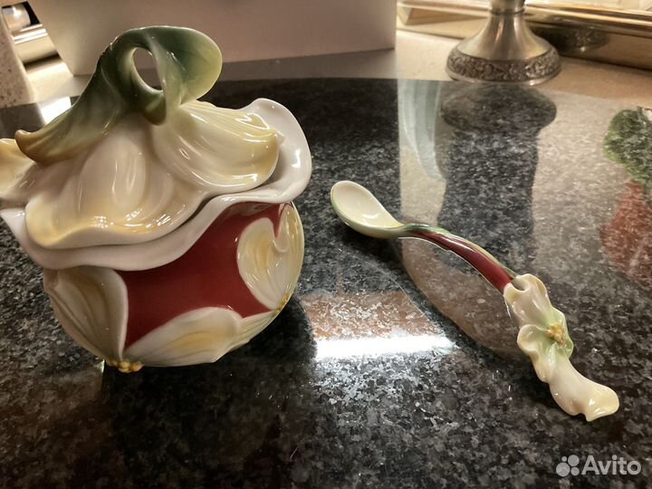 Набор чайник, сахарница, ложка для чая