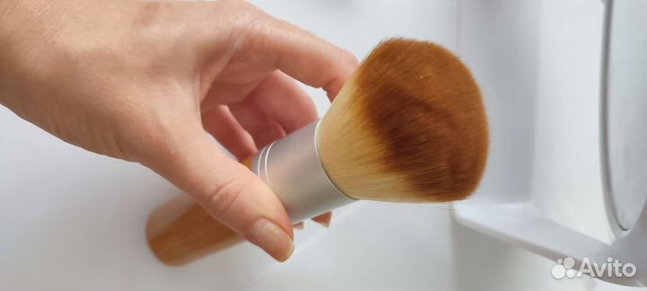 Кисти для макияжа новая