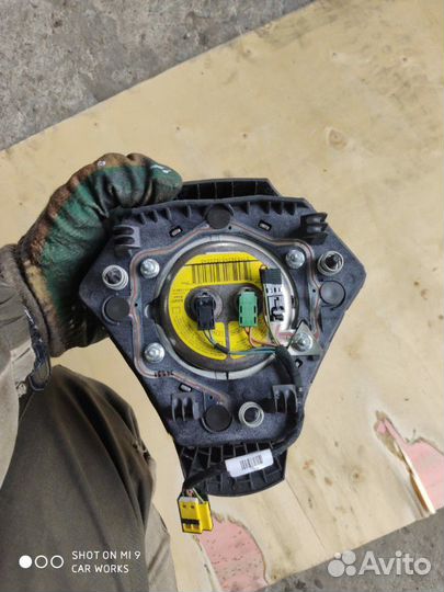 Подушка безопасности водителя бмв Е60