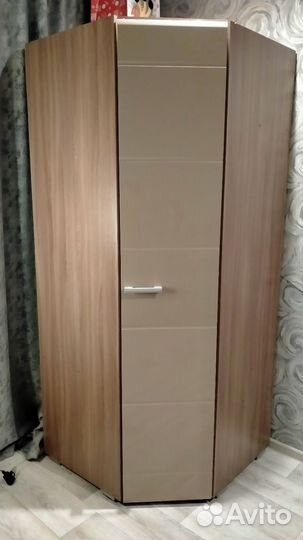 Набор мебели:,пенал, угловой шкаф