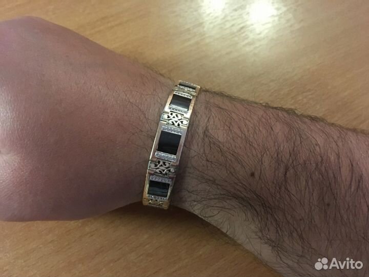 Золотой браслет