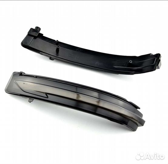 Nissan X-Trail Qashqai Динамические поворотники