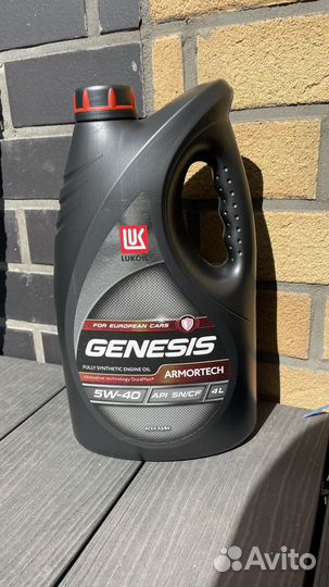 Моторное масло lukoil genesis