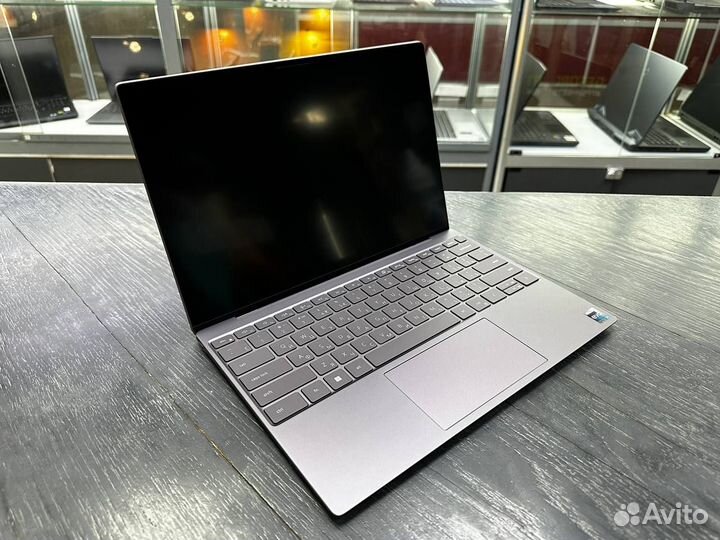 Новый ноутбук Dell XPS 13 9315 i5/8/256