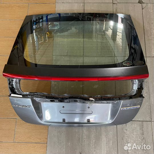 Крышка багажника Honda Insight 2 поколение 09-14