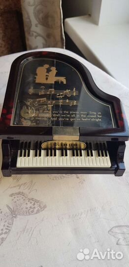 Шкатулка для драгоценностей с музыкой