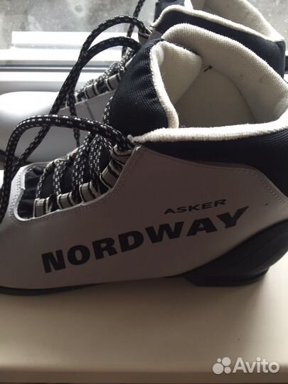 Новые лыжные ботинки nordway разм 43-44