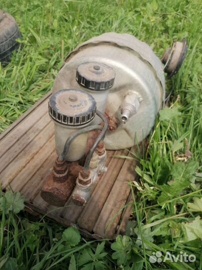 Вакуумный усилитель тормозов УАЗ