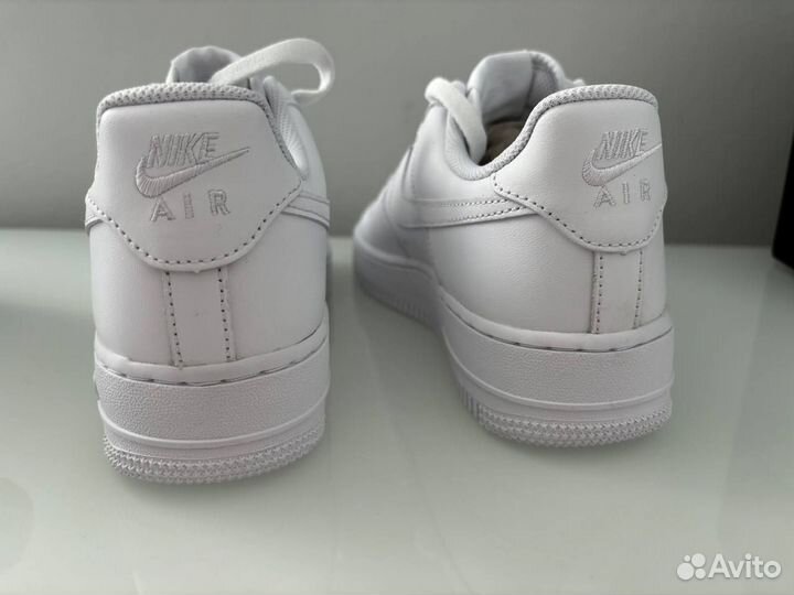 Nike Air force 1 07 белые