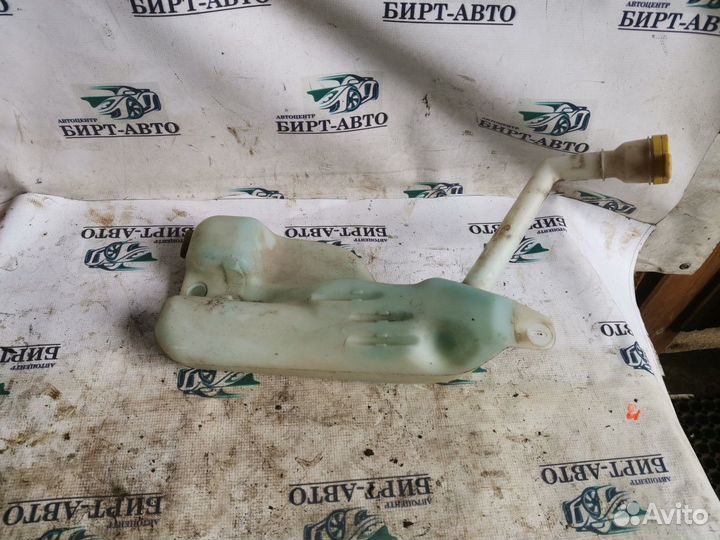 Бачок омывателя лобового стекла Renault Megane III