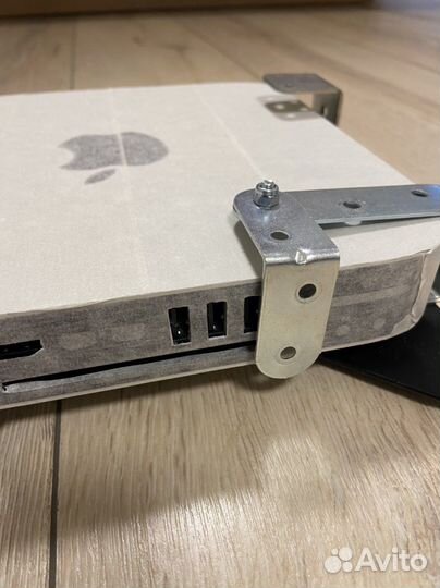 Кроншейн - крепление Mac Mini