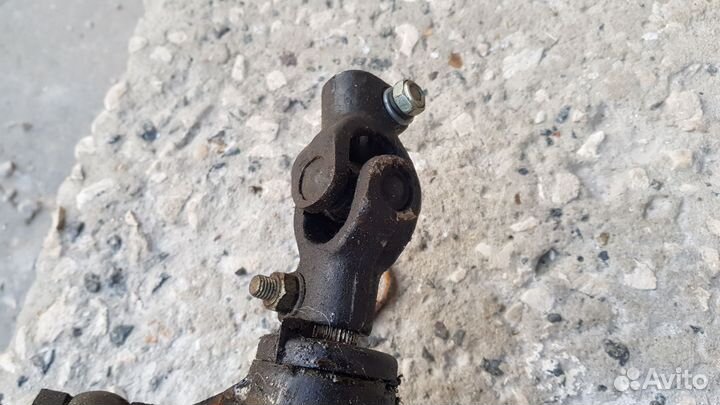 Рулевой редуктор волга с гур