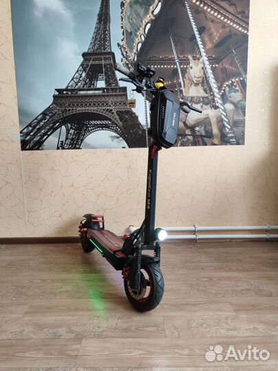 Продам электросамокат kugoo kirin m4