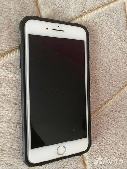 Телефон iPhone 7 plus