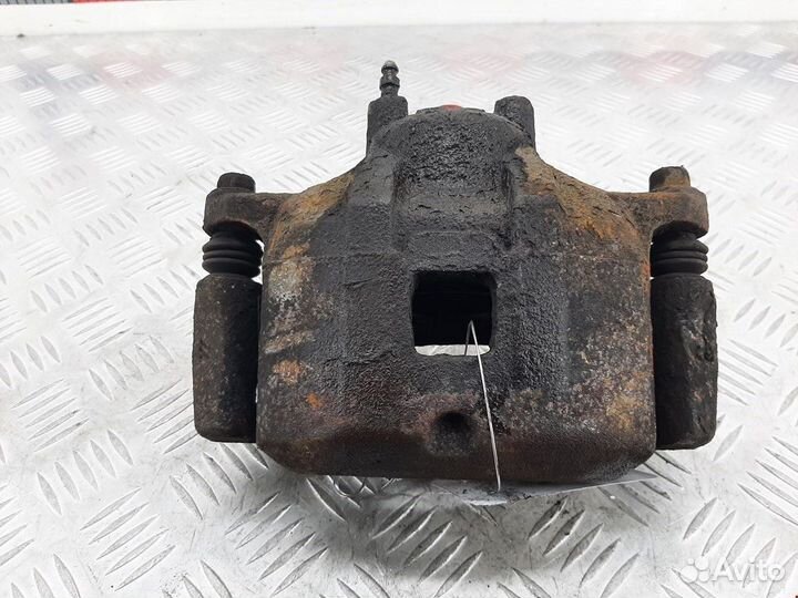 Суппорт передний правый Mitsubishi Lancer 9 2008