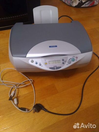 Цветной принтер и сканер Epson stylus CX3200