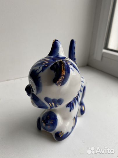 Декоративная фигуруа Гжель Кот