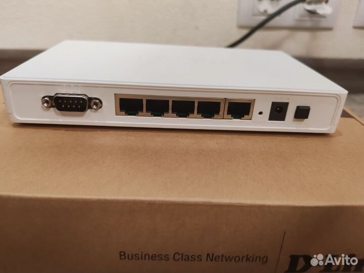 Маршрутизатор D-Link DIR-140L (новый)