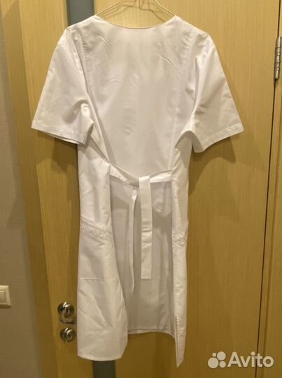 Медицинский халат 48р состояние нового