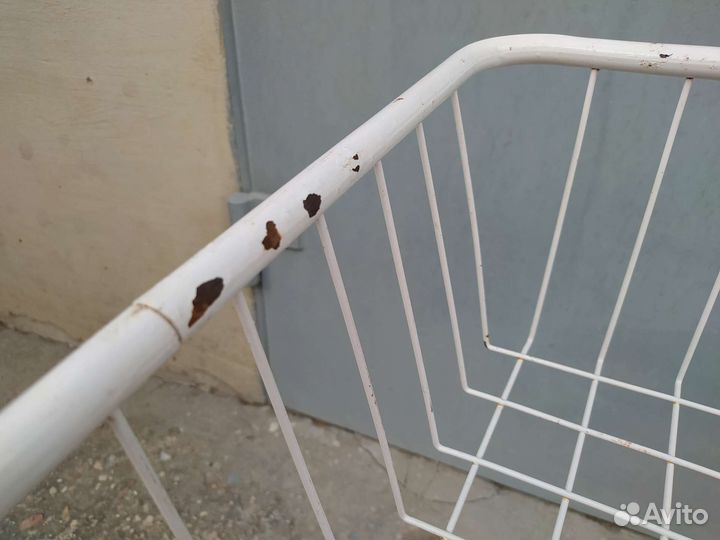 Корзина на колесах