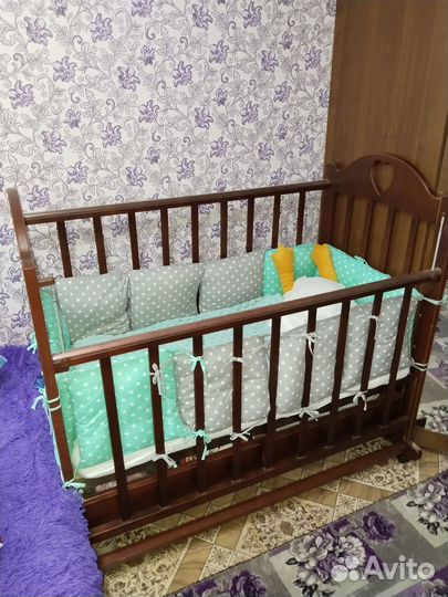 Детская кроватка