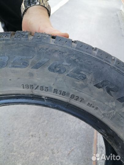 Pirelli Ice Zero 185/65 R15