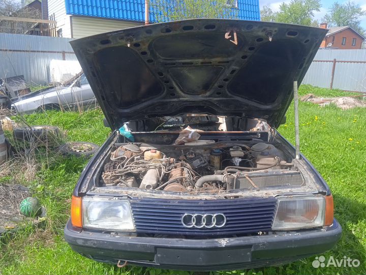 Audi 100 разбор