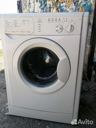 Стиральная машина Indesit 5кг