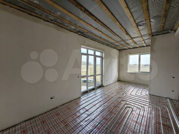 Дом 122 м² на участке 5 сот.