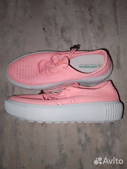 Ботинки женские