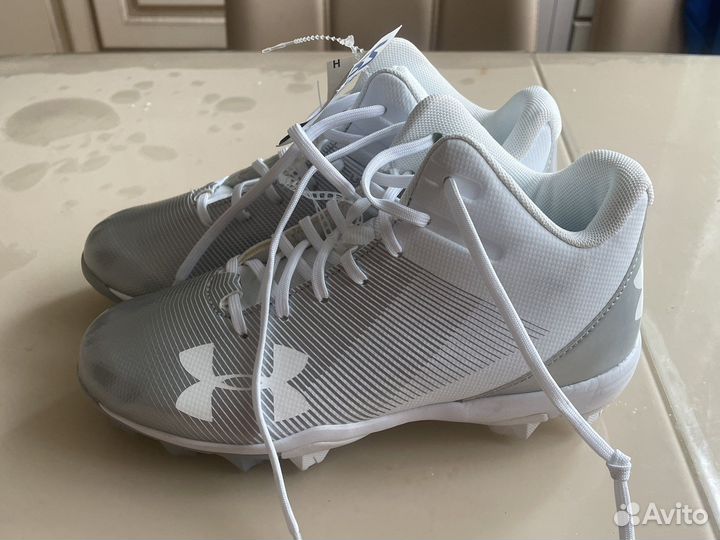 Бейсбольные спайки 36 under armour