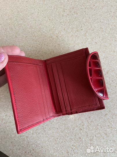 Кошелек женский натуральная лаковая кожа