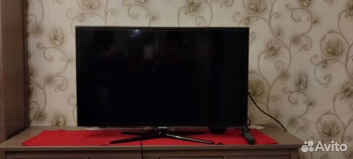 Телевизор Samsung LED UE40ES6307U